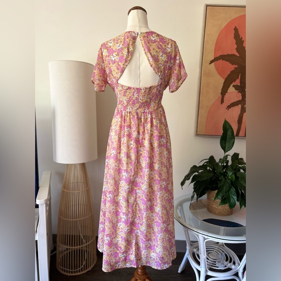 Japna Dresses & Skirts - Japna Floral Dress